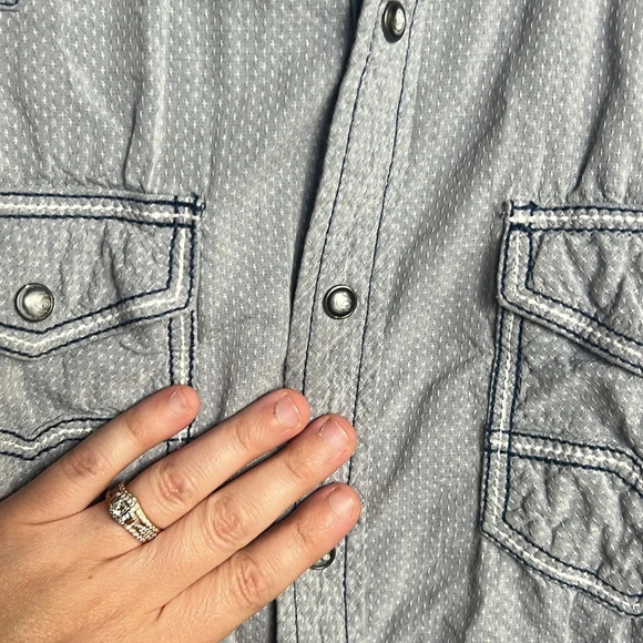 Buckle Short Sleeve Regular Fit Casual Button-Down Shirts for Men Size Large - Picture 3 of 4